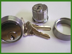 roller shutter door locks